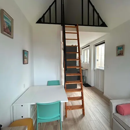 Apartment Dymaly